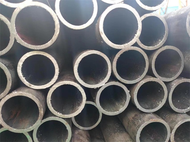 郑州10#结构用无缝钢管
